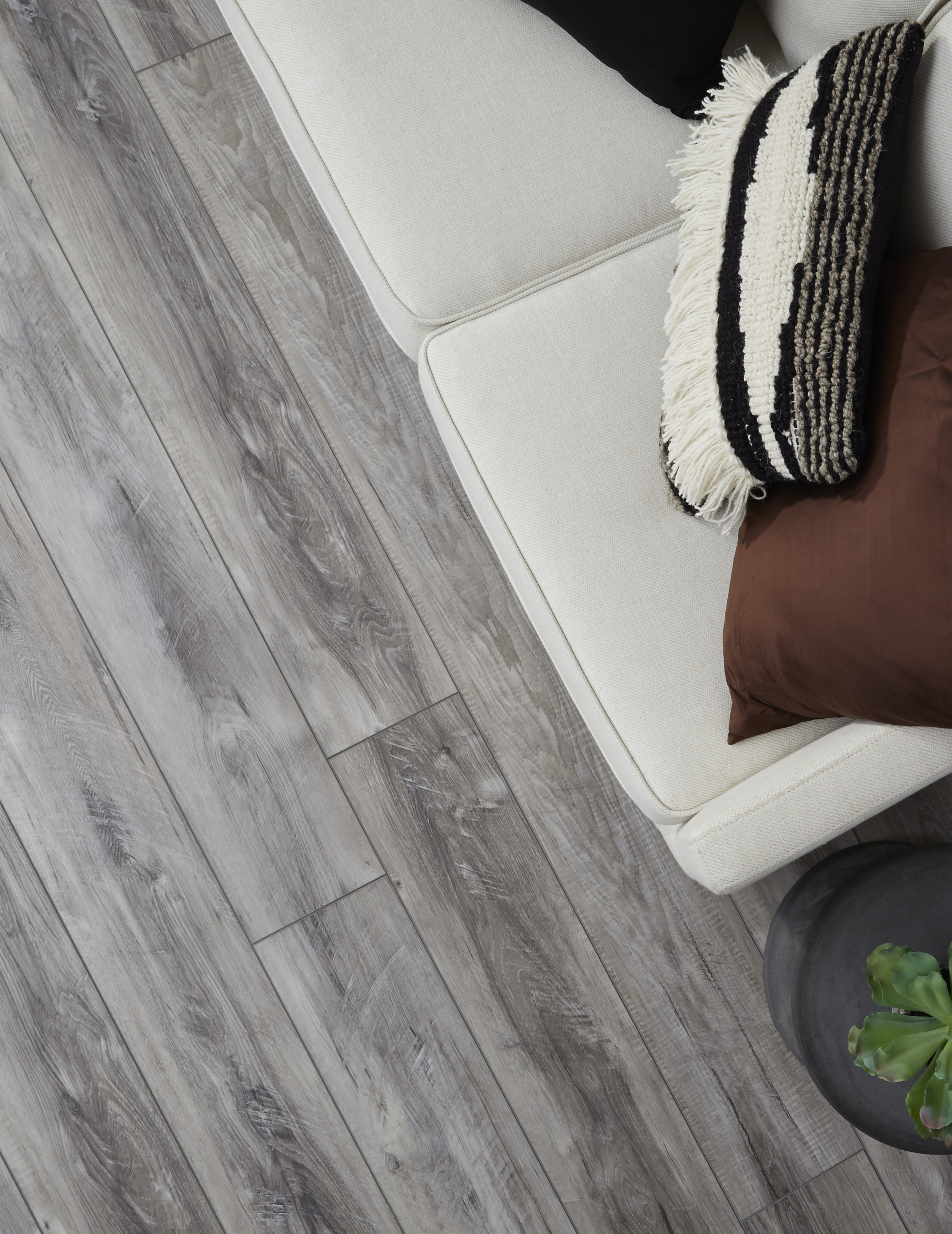 Napat Wattanaページ A2202-Fx 2-Port 22 GHz Frequency Extension Compatible Vector