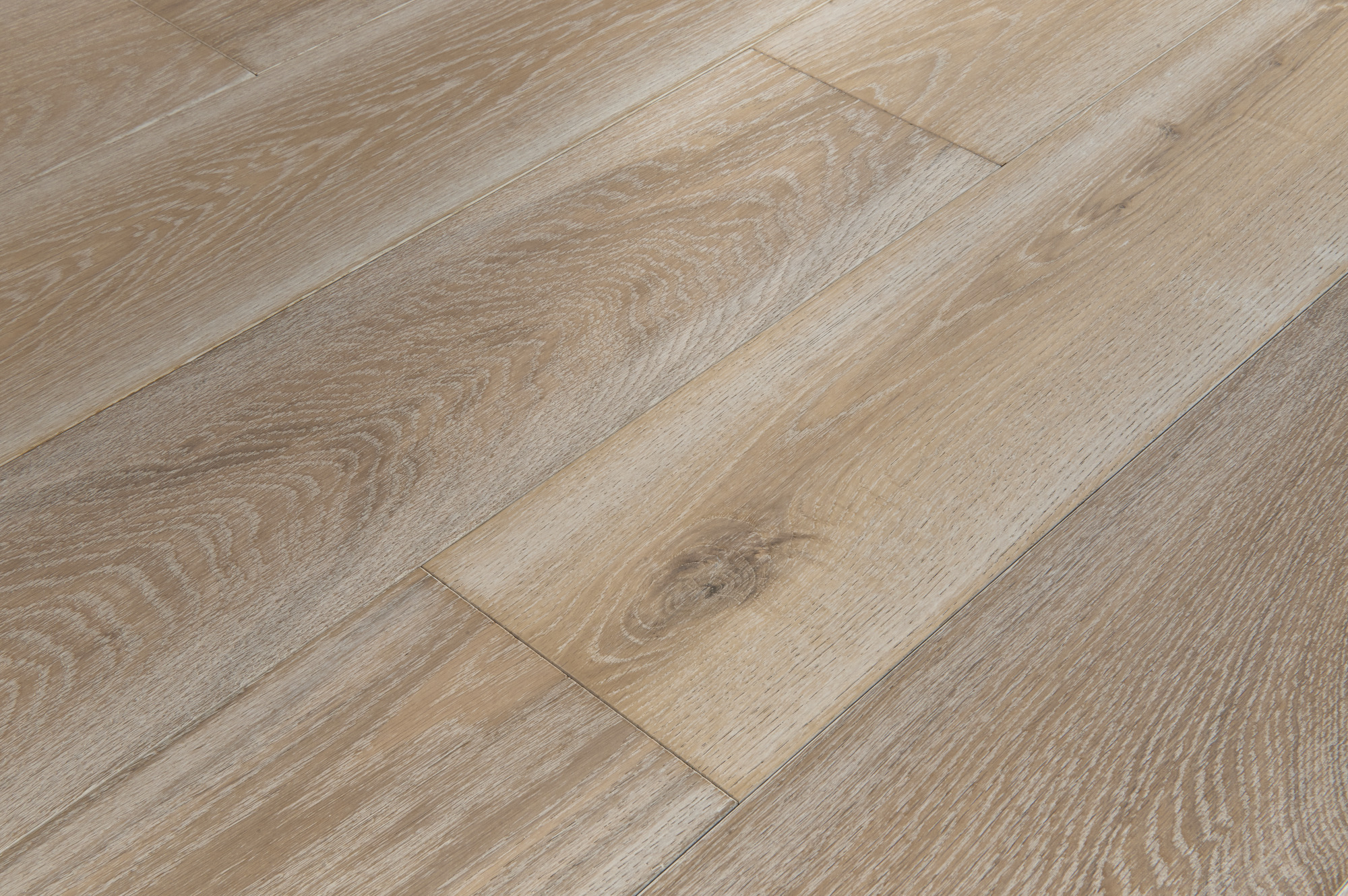 Hardwood Rustics Prospect Park Breeze HPLV07BRZ1 | Mannington