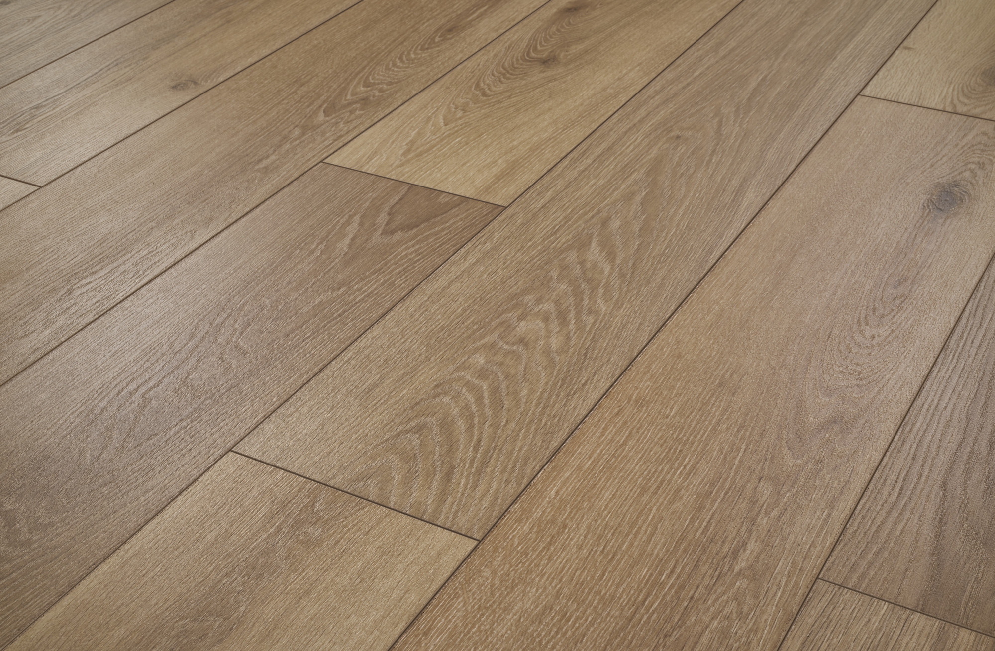 Laminate Restoration Collection® Haven Honey 28613 | Mannington
